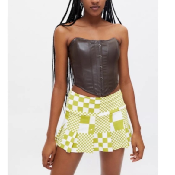 U.O. Green Mini Skirt - Picture 3 of 5